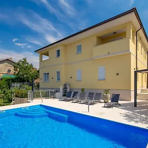  Apartment Belvedere Kroatien